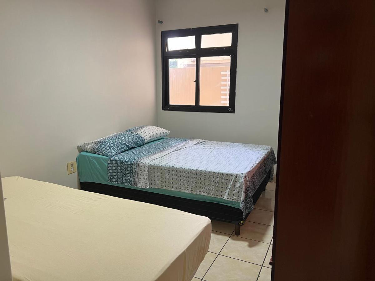 Apartamento 4 Quartos Av Beira Mar Nº 36 - Edif Canto Nobre - Guarapari Es ภายนอก รูปภาพ